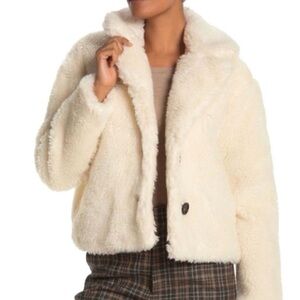 Avec Les Filles Anthropologie Creamy White Teddy Coat size Small